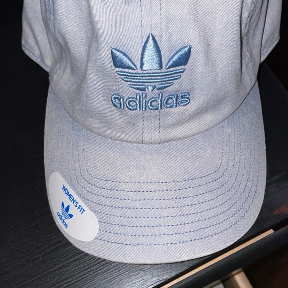 NWT adidas hat - Picture 4 of 6